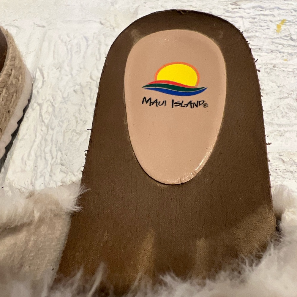 Leopard Fuzzy Slides - Picture 3 of 7